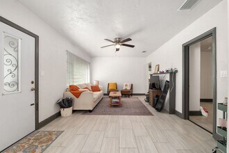 5 NW 26th St in Gainesville, FL - Building Photo - Building Photo