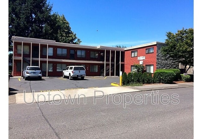 property at 4117 SE 28th Ave