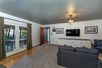 134 Wolf's Head Ct in Mars Hill, NC - Building Photo - Building Photo