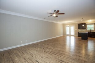 721 Thrush Dr in Vass, NC - Building Photo