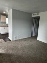 7200 Edgeton St in Hamtramck, MI - Building Photo - Building Photo