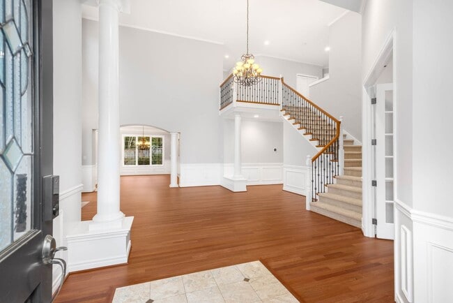 230 259th Pl NE in Sammamish, WA - Building Photo - Building Photo