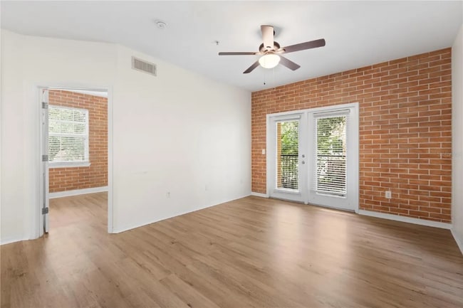 property at 2010 E Palm Ave