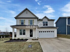 5018 Mountain Springs Rd in Nashville, TN - Building Photo