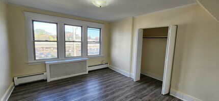 120 Elm St in West Haven, CT - Building Photo - Building Photo