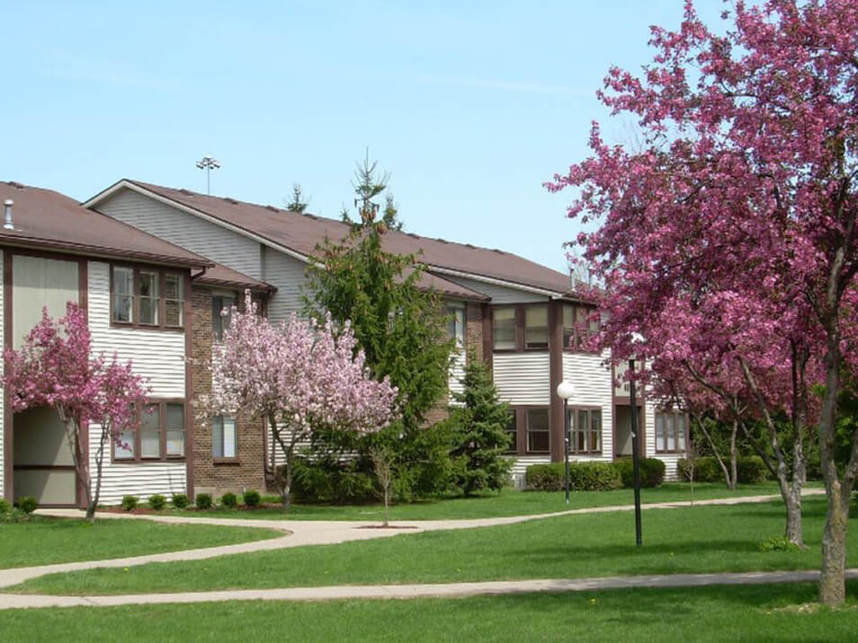 Valley Stream Apartments in Maumee, OH