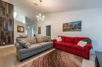 12020 Fruitwood Dr in Riverview, FL - Building Photo - Building Photo