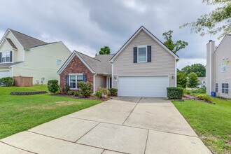 833 Willow Bay Dr in Fuquay Varina, NC - Building Photo - Building Photo