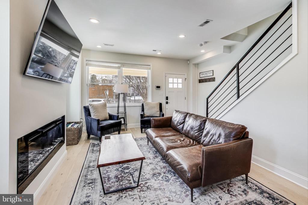 709 Gallatin St NW in Washington, DC - Building Photo
