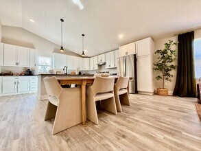 7849 2nd St in West Chester Township, OH - Building Photo - Building Photo