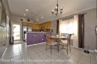 713 Shadowhill St photo'