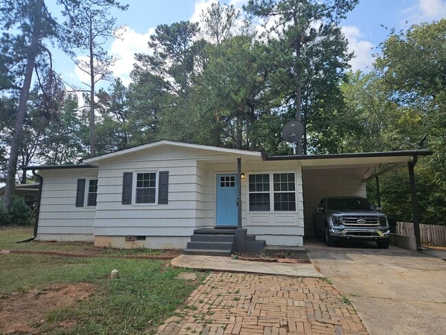 2046 Frank Ln SE in Marietta, GA - Building Photo - Building Photo