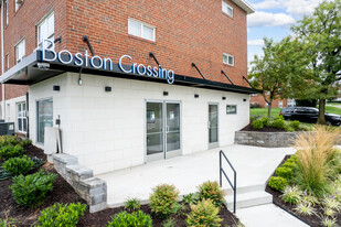 Boston Crossing Apartments