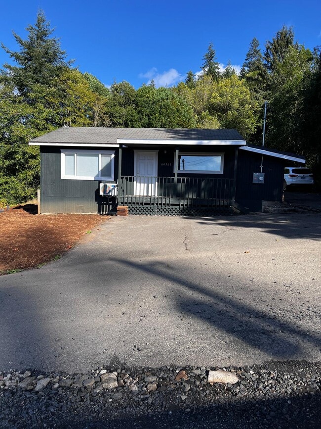 property at 64361 Daggett Rd