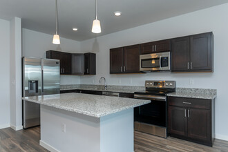 Midtown Reserve Apartments in Madison, WI - Foto de edificio - Interior Photo