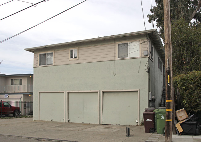 3057 Curran Ave in Oakland, CA - Building Photo - Building Photo