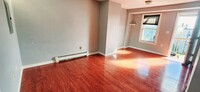 311 Saratoga St, Unit #3 in Boston, MA - Building Photo - Building Photo