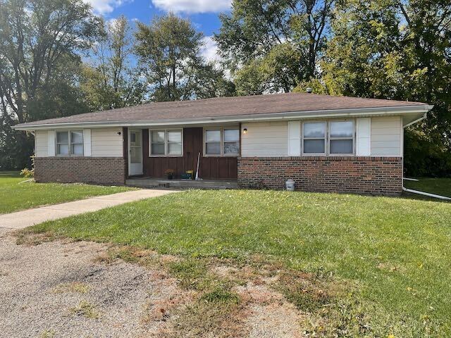 property at 413 N Murphy Rd