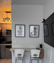 1320 Drexel Ave in Miami Beach, FL - Building Photo - Building Photo