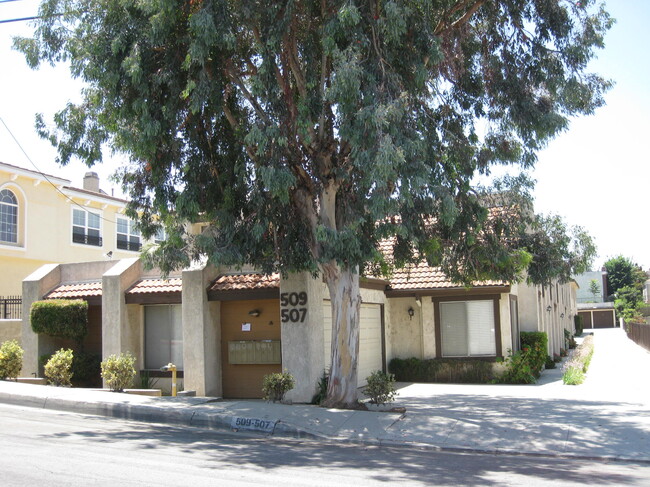 property at 507 S Orange Ave
