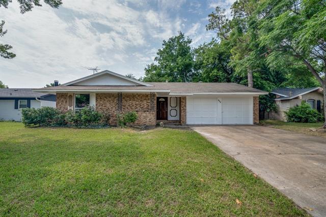 822 Milky Way in Garland, TX - Building Photo