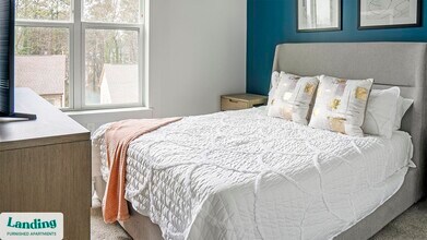 750 Avondale Creek Dr., Unit 342 in Decatur, GA - Building Photo - Building Photo