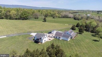 348 Lantz Rd in Edinburg, VA - Building Photo - Building Photo