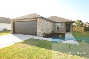 3524 Revere in Jonesboro, AR - Building Photo