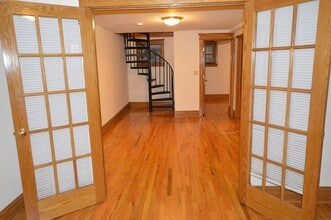 3912 N Greenview Ave in Chicago, IL - Foto de edificio - Building Photo