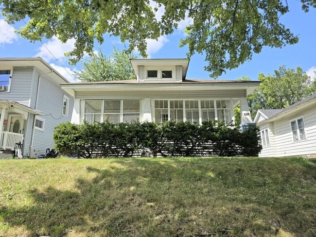 property at 917 Sancome Ave