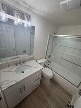 2910 Railroad St SE in Albany, OR - Building Photo - Building Photo