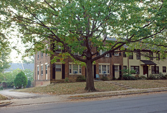 810 S Alfred St in Alexandria, VA - Building Photo - Building Photo