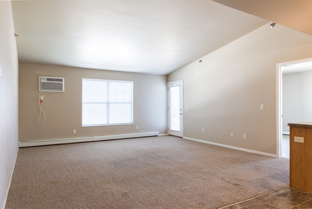 Raven Ridge Apartments in Dickinson, ND