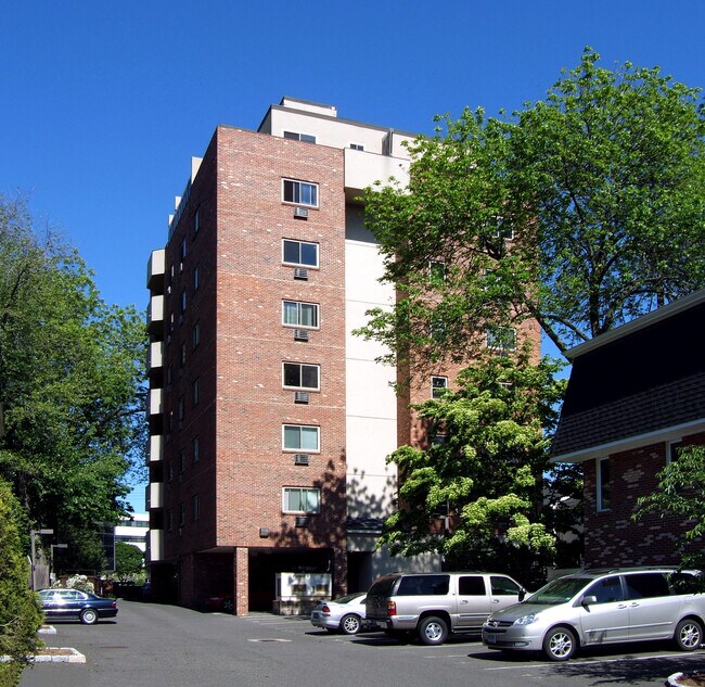 Washington Mews in Stamford, CT - Foto de edificio - Building Photo