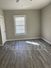 1006 Greenville St in Lagrange, GA - Building Photo - Building Photo