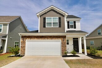 1052 Ashcroft Cir in Columbia, SC - Building Photo - Building Photo