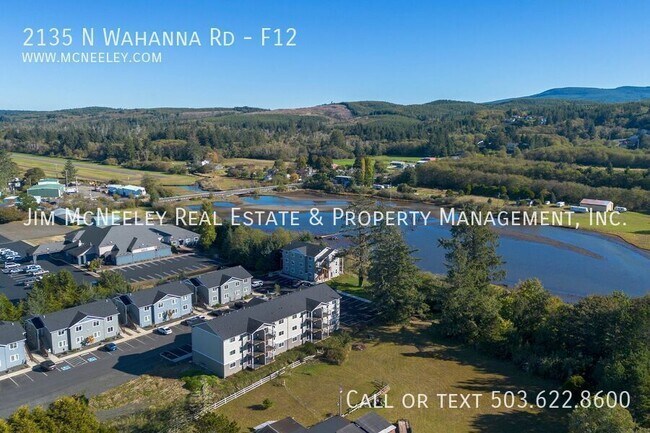 2135 N Wahanna Rd in Seaside, OR - Building Photo - Building Photo