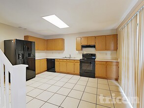 6419 Beech Trail Dr in Converse, TX - Building Photo - Building Photo