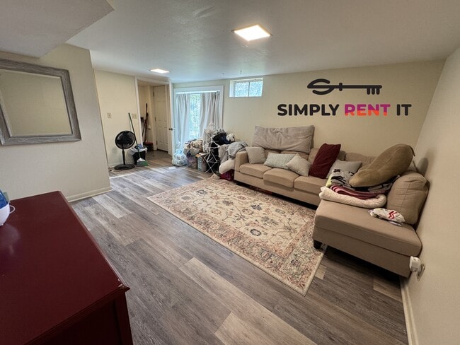 property at 3321 West St