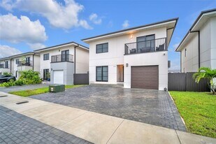 1337 NW 3rd St in Florida City, FL - Building Photo