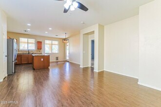 1554 E Prickly Pear Pl in Casa Grande, AZ - Building Photo - Building Photo