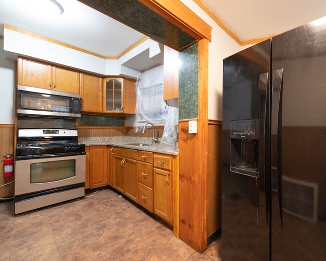 property at 1635 N 60th St