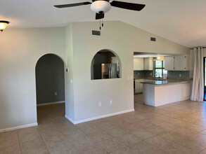 17369 Oriole Rd in Ft. Myers, FL - Building Photo - Building Photo