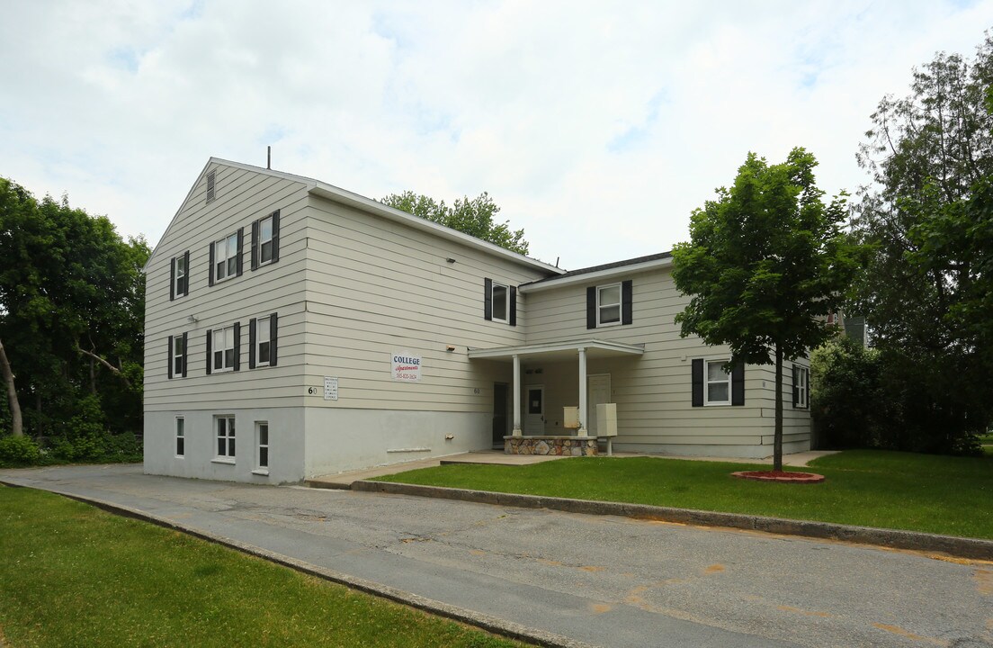 60 Broad St in Plattsburgh, NY - Building Photo