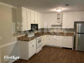 388 Scenic Ln in Auburn, GA - Building Photo - Building Photo