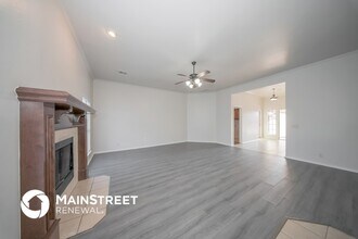 17029 Woodvine Dr in Edmond, OK - Building Photo - Building Photo