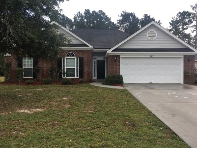 property at 147 Arbor Village Dr