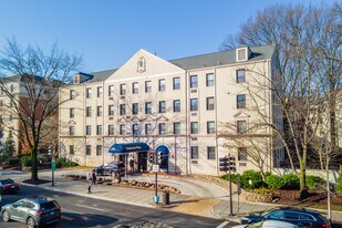 Cathedral Park Condominiums in Washington, DC - Building Photo