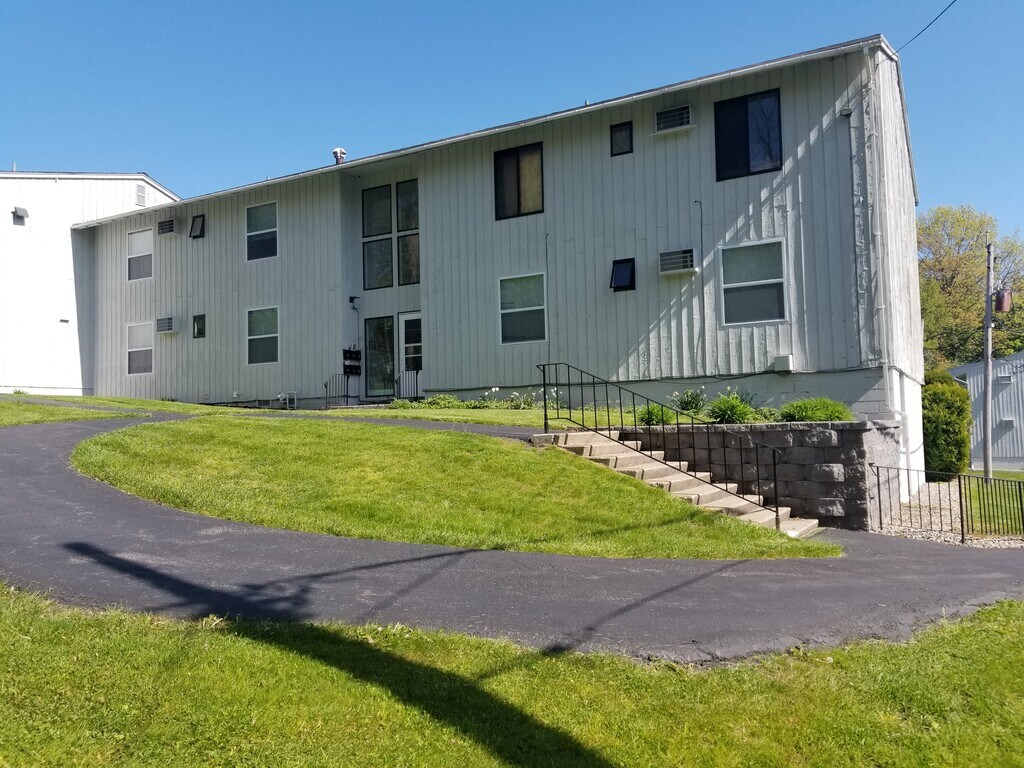 Brynnington Apartments in Oswego, NY