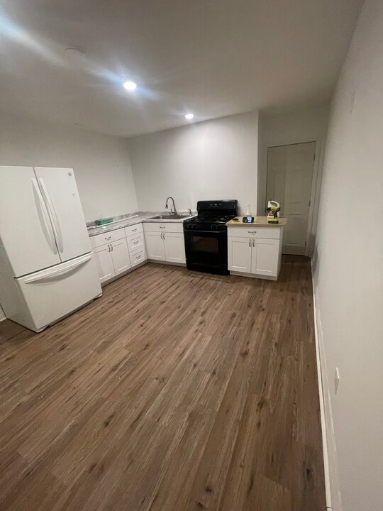 23592 Flight St in Moreno Valley, CA - Building Photo